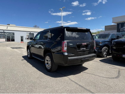 used 2015 GMC Yukon car, priced at $25,993