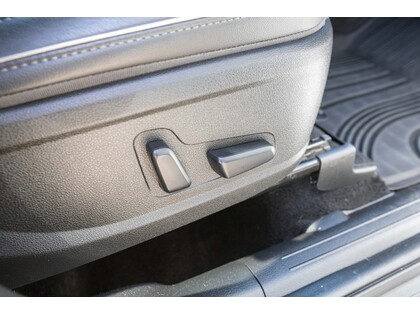 used 2022 Hyundai Santa Fe car, priced at $32,988