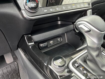 used 2025 Kia Seltos car, priced at $33,092