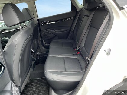 used 2025 Kia Seltos car, priced at $33,092