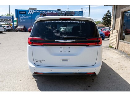 used 2023 Chrysler Pacifica car, priced at $39,988