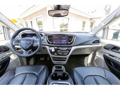 used 2023 Chrysler Pacifica car, priced at $39,988