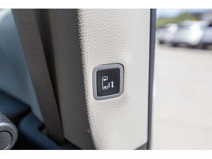 used 2023 Chrysler Pacifica car, priced at $39,988