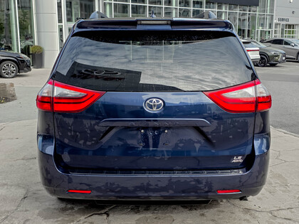 used 2020 Toyota Sienna car, priced at $30,995