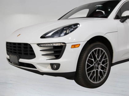 used 2018 Porsche Macan car, priced at $29,900