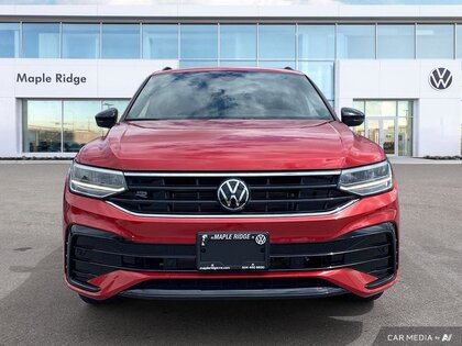 used 2024 Volkswagen Tiguan car, priced at $40,385