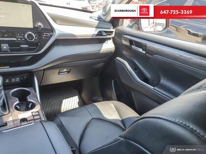 used 2023 Toyota Highlander car, priced at $59,495