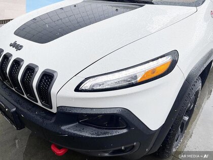 used 2016 Jeep Cherokee car, priced at $15,998