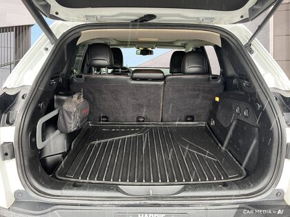 used 2016 Jeep Cherokee car, priced at $15,998