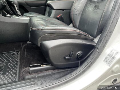 used 2016 Jeep Cherokee car, priced at $15,998