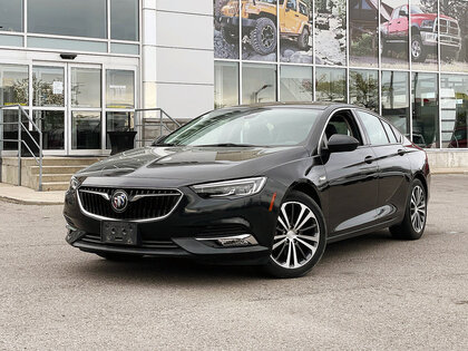 used 2018 Buick Regal car, priced at $23,888
