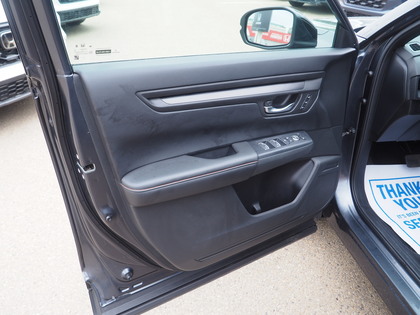 used 2024 Honda CR-V Hybrid car, priced at $39,900