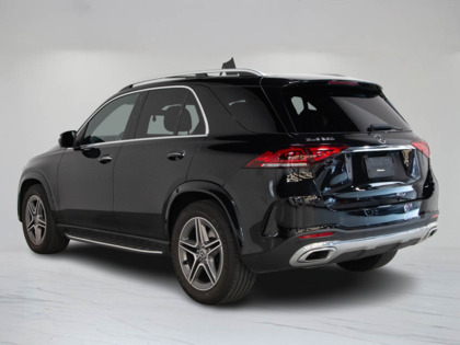 used 2022 Mercedes-Benz GLE car, priced at $63,900