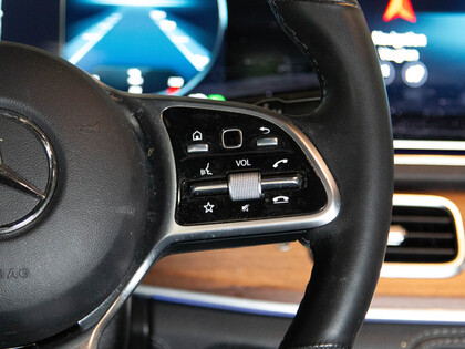 used 2022 Mercedes-Benz GLE car, priced at $63,900