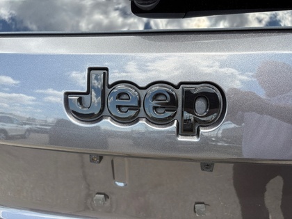 used 2021 Jeep Grand Cherokee car, priced at $27,998