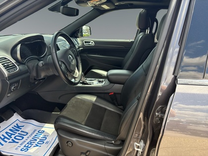 used 2021 Jeep Grand Cherokee car, priced at $27,998