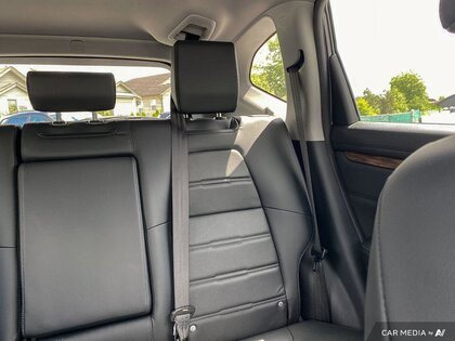 used 2022 Honda CR-V car, priced at $36,998