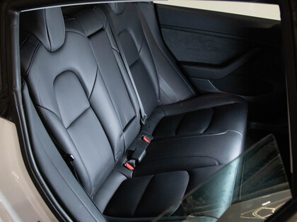 used 2022 Tesla Model 3 car, priced at $37,900
