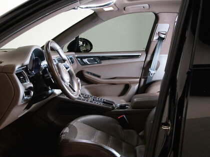 used 2018 Porsche Macan car, priced at $46,900