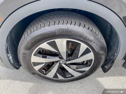 used 2023 Volkswagen ID.4 car, priced at $46,299