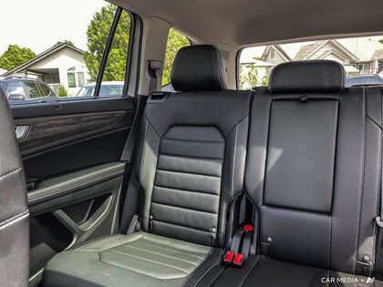 used 2024 Volkswagen Atlas car, priced at $57,998