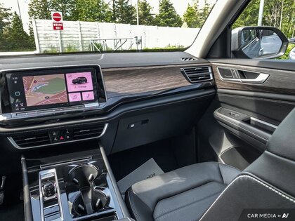 used 2024 Volkswagen Atlas car, priced at $57,998