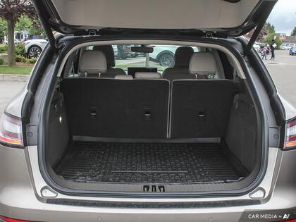 used 2021 Lincoln Nautilus car, priced at $38,900