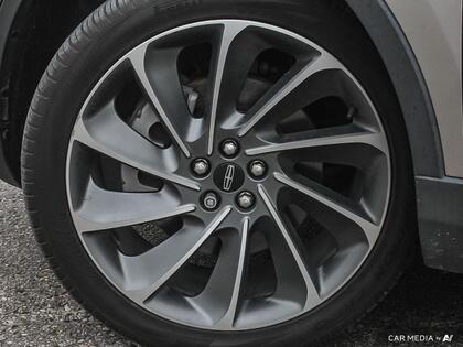 used 2021 Lincoln Nautilus car, priced at $38,900