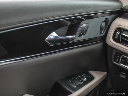 used 2021 Lincoln Nautilus car, priced at $38,900
