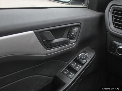 used 2022 Ford Escape car, priced at $25,800