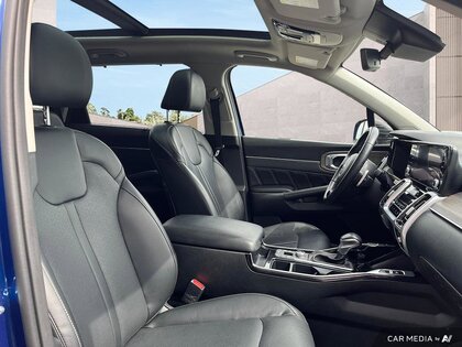 used 2021 Kia Sorento car, priced at $32,998