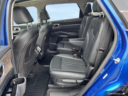 used 2021 Kia Sorento car, priced at $32,998