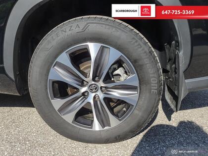 used 2024 Toyota Highlander car, priced at $58,995