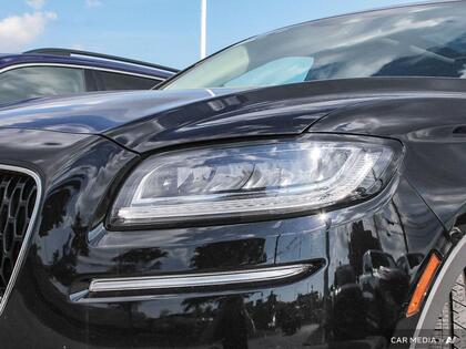 used 2023 Lincoln Nautilus car, priced at $43,900