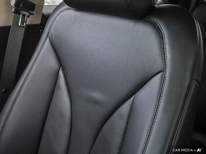 used 2023 Lincoln Nautilus car, priced at $43,900