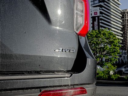 used 2024 Ford Explorer car, priced at $46,995