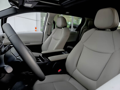 used 2024 Toyota Sienna car, priced at $58,995