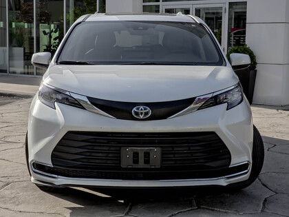 used 2024 Toyota Sienna car, priced at $58,995