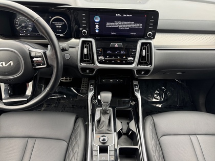 used 2023 Kia Sorento car, priced at $41,625