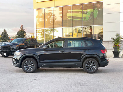 used 2022 Volkswagen Taos car