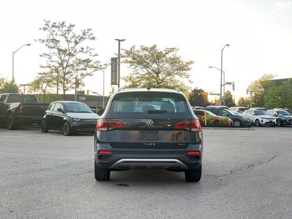 used 2022 Volkswagen Taos car