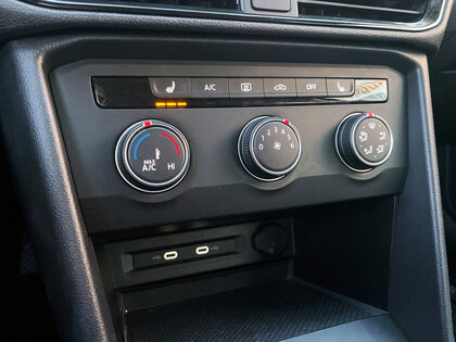 used 2022 Volkswagen Taos car