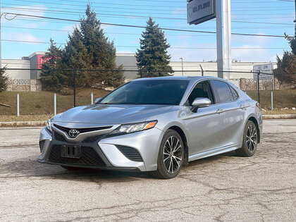 used 2018 Toyota Camry car, priced at $24,212