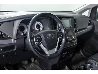 used 2018 Toyota Sienna car, priced at $31,998