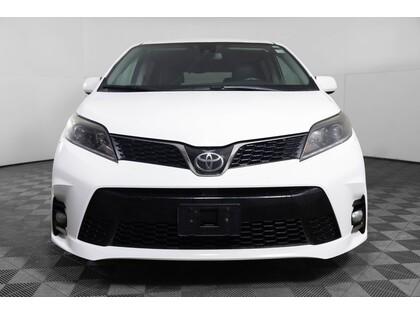 used 2018 Toyota Sienna car, priced at $31,998