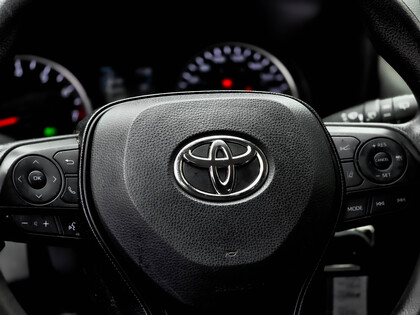 used 2020 Toyota RAV4 car, priced at $25,995