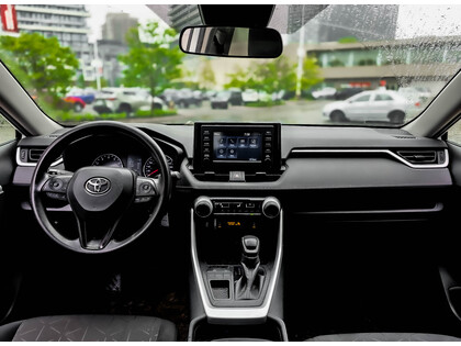 used 2020 Toyota RAV4 car, priced at $25,995