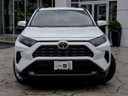 used 2020 Toyota RAV4 car, priced at $25,995