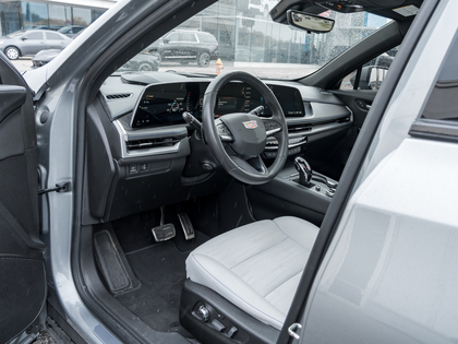 used 2024 Cadillac XT4 car, priced at $46,993