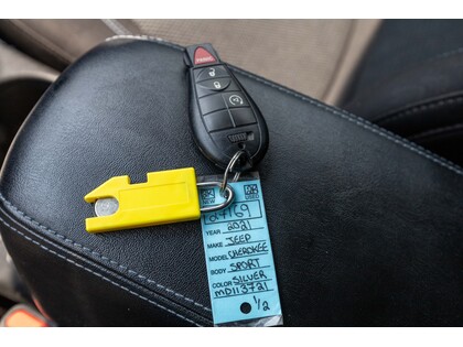 used 2021 Jeep Cherokee car, priced at $27,597